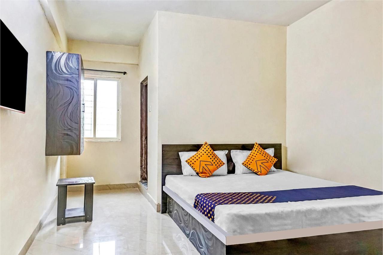 Spot On 81689 New Saiba Lodging プネ エクステリア 写真